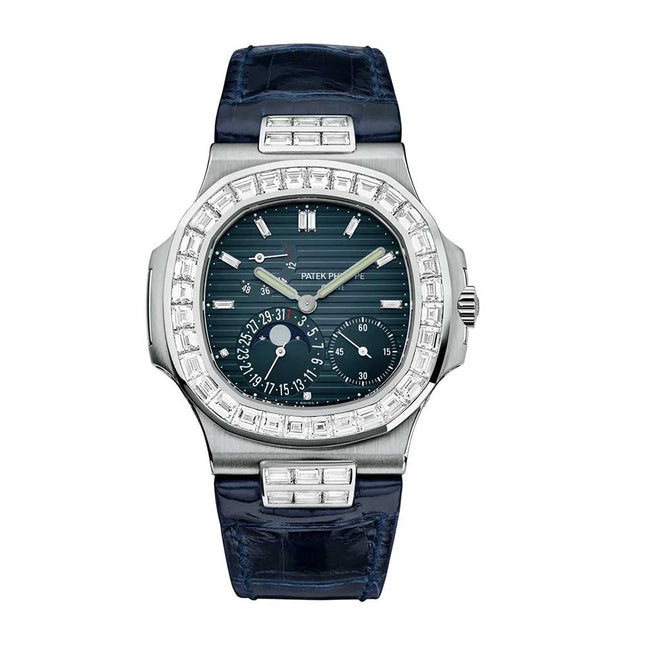 Patek Philippe Nautilus 5724G-001 - Baguette Diamond-Set