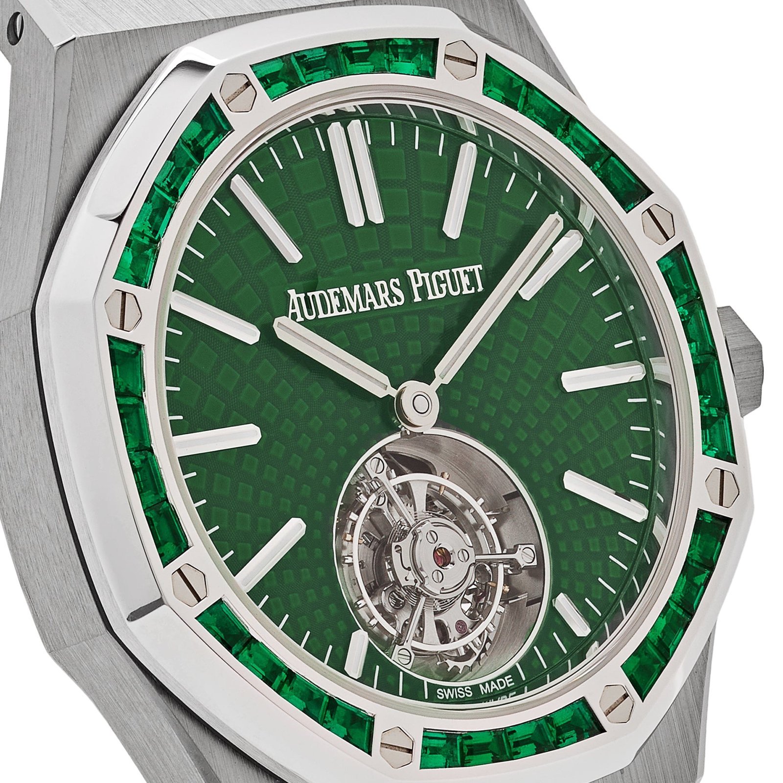 audemars-piguet-royal-oak-26532ic-ee-1220ti-01-selfwinding-flying-tourbillon-titanium-white-gold-emerald-bezel-limited-edition-2024-audemars-piguet-41665763967220.jpg