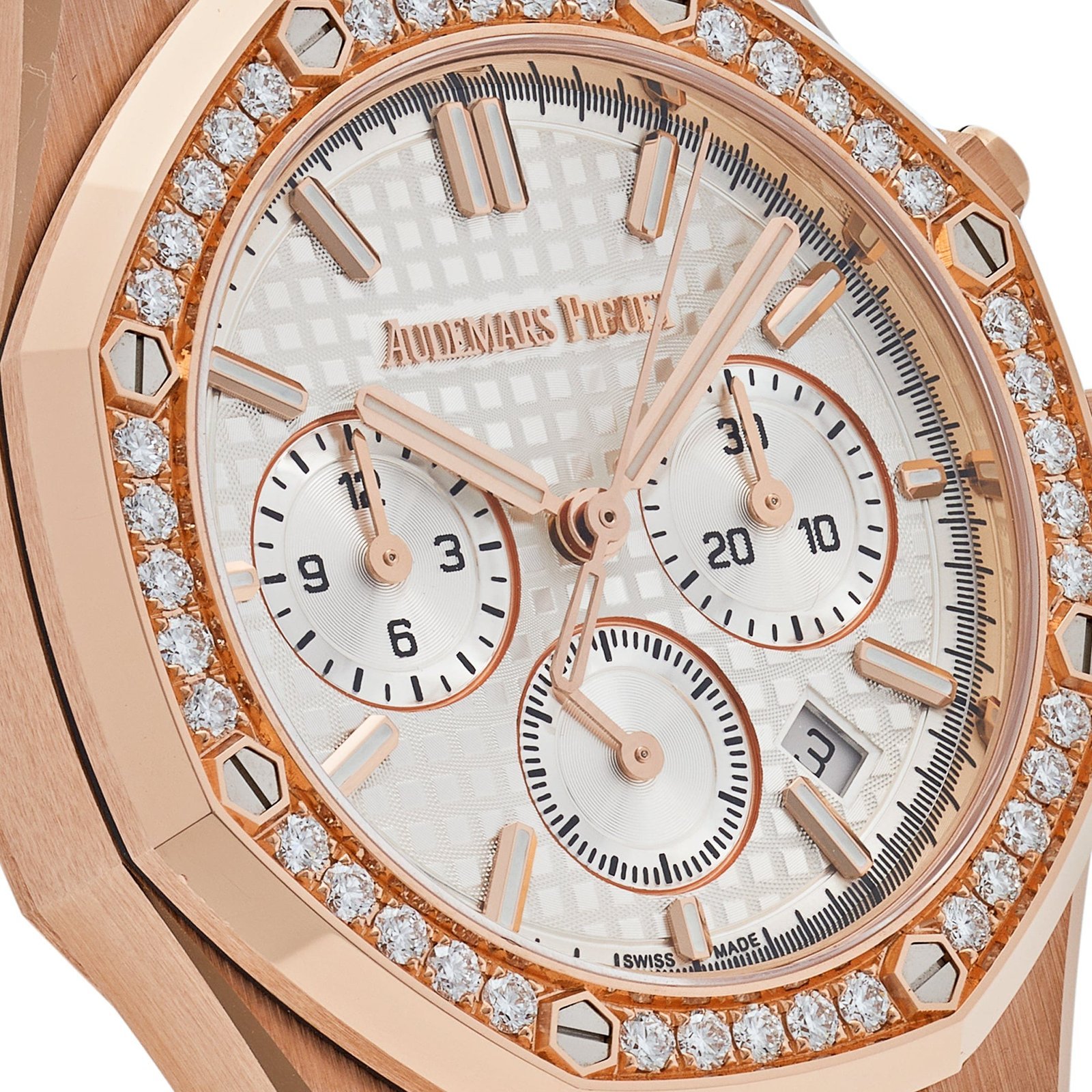 audemars-piguet-royal-oak-26715or-zz-1356or-01-selfwinding-chronograph-rose-gold-diamond-bezel-2022-audemars-piguet-40266166632692.jpg