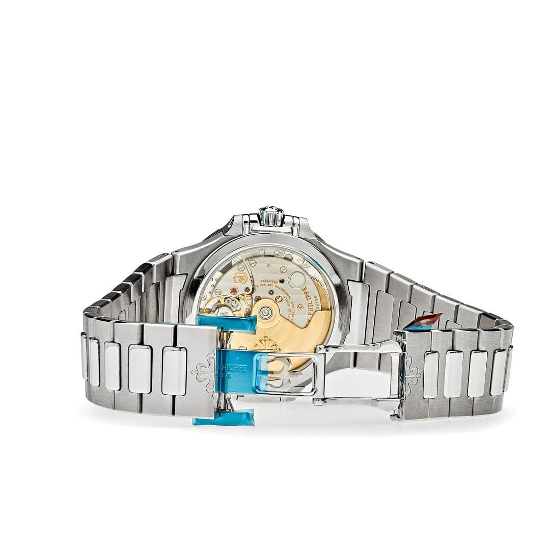 patek-philippe-nautilus-7118-1200a-010-ladies-stainless-steel-silver-dial-diamond-bezel-2021-patek-philippe-40425260974324.jpg
