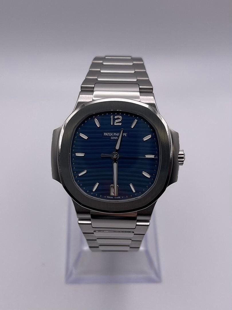 patek-philippe-nautilus-7118-1a-001-ladies-blue-dial-2022-patek-philippe-40263326826740.jpg