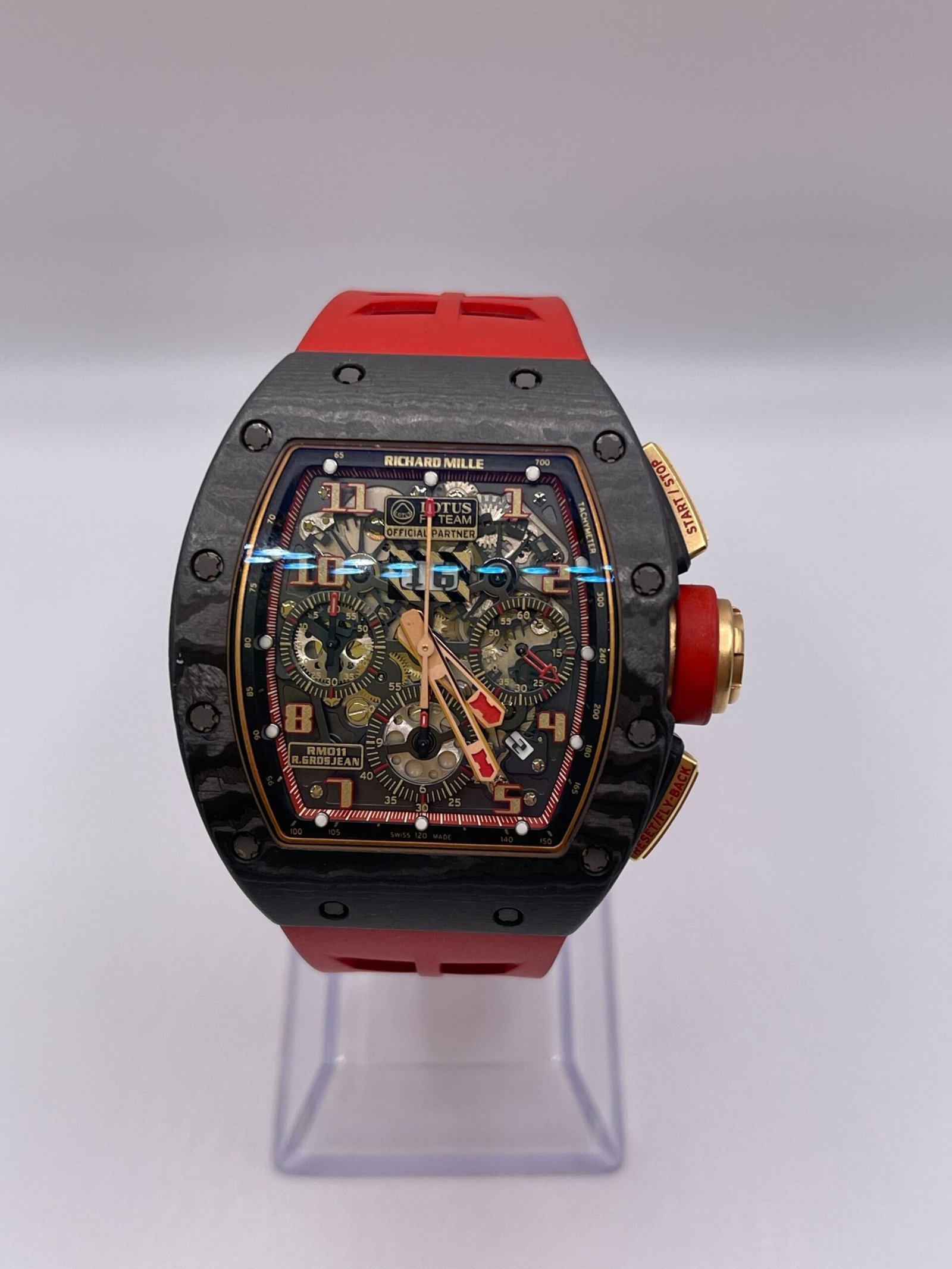 richard-mille-romain-grosjean-lotus-f1-carbon-rose-gold-rm-011-richard-mille-40267209801972-scaled-1.jpg