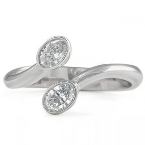 Toi et Moi Oval Diamond Ring